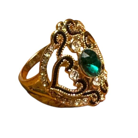 Fashion jewelry Gold tone and Green oval center stone Statement Ring size10 - Picture 5 of 6